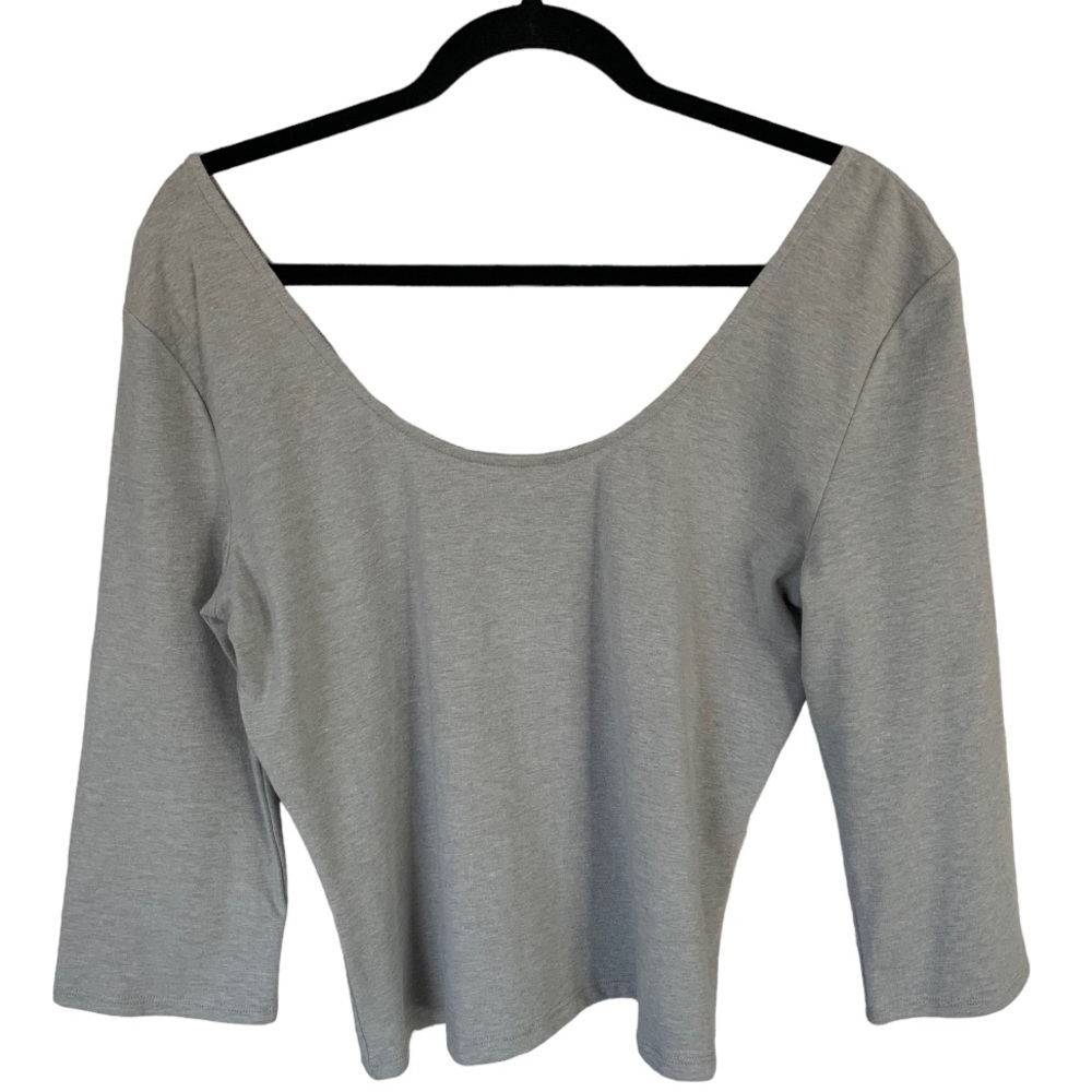 Victoria’s Secret Scoop Neck 3/4 Sleeve Crop Top Size L